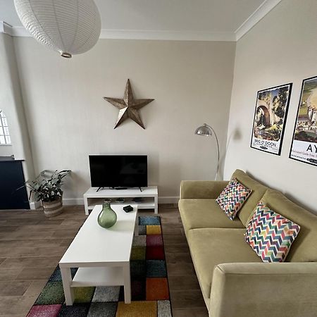 Prestwick Kingb Petsok Freep Wifi Tv Lägenhet Exteriör bild